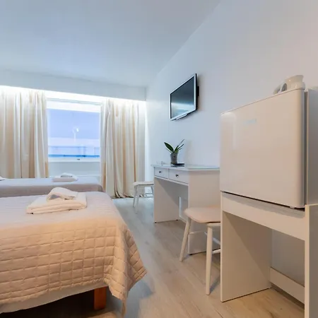 מלון Hotel Kemijaervi קמיארבי
