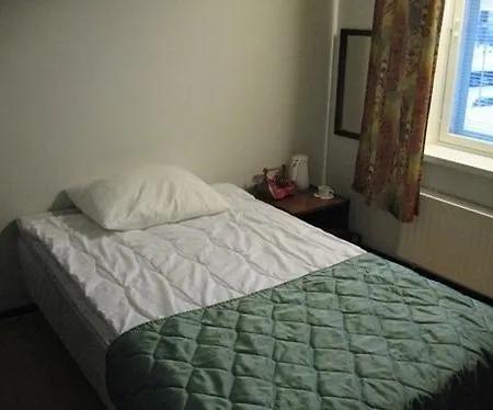 מלון Hotel Kemijaervi