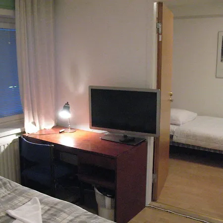 מלון Hotel Kemijaervi קמיארבי
