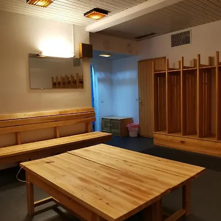 Hotel Kemijaervi 2* קמיארבי